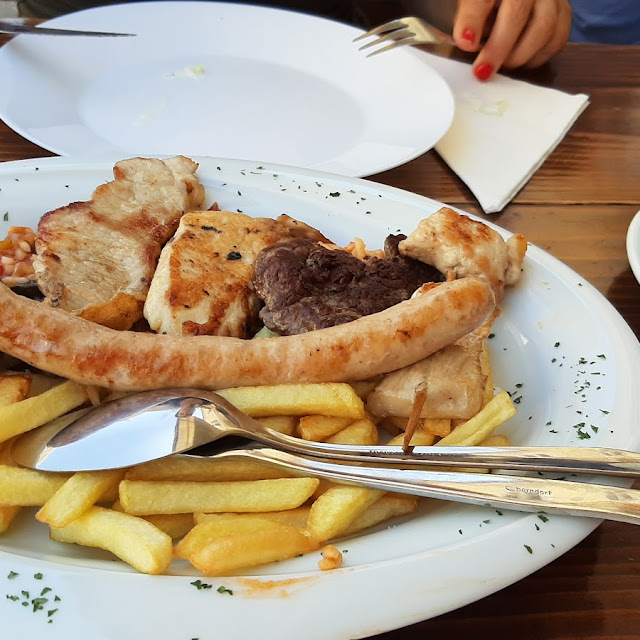 Cevapcici
