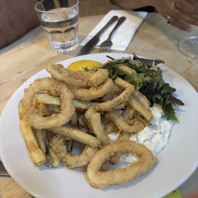 Calamari Fritti Con Zucchini