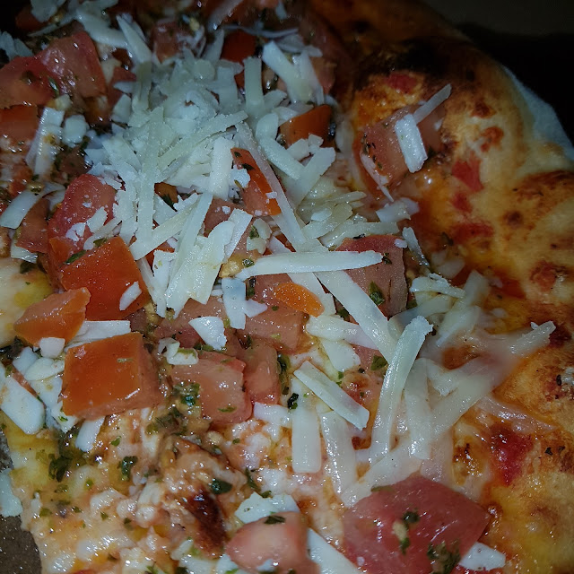 Bruschetta Pizza