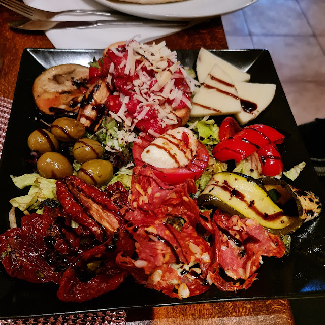 Antipastiplatte