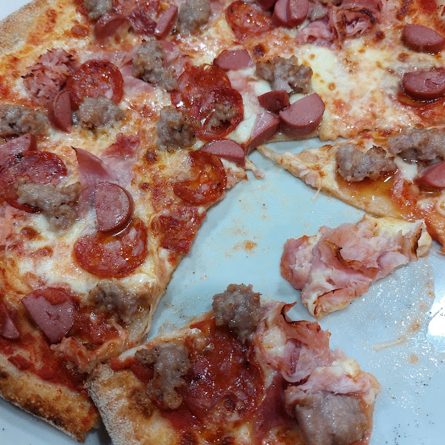 Pazza