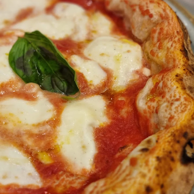 Margherita Con Bufala
