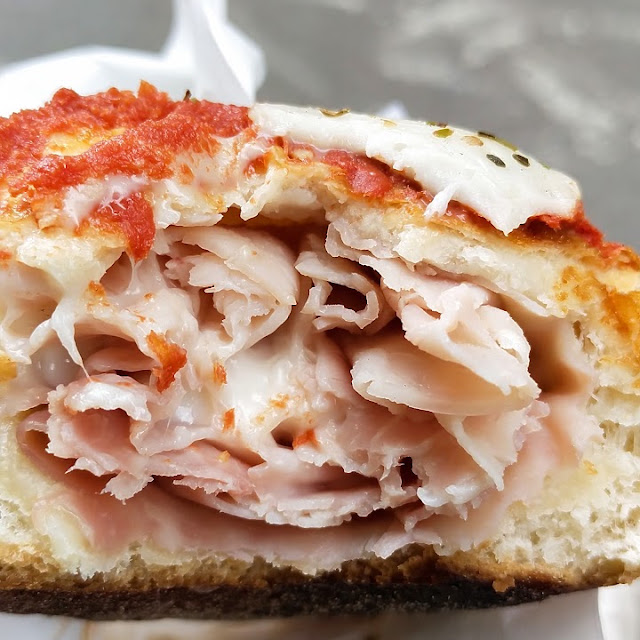 Calzone Al Forno