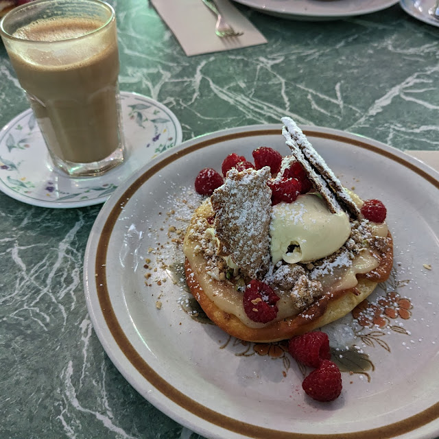 Hot Cake