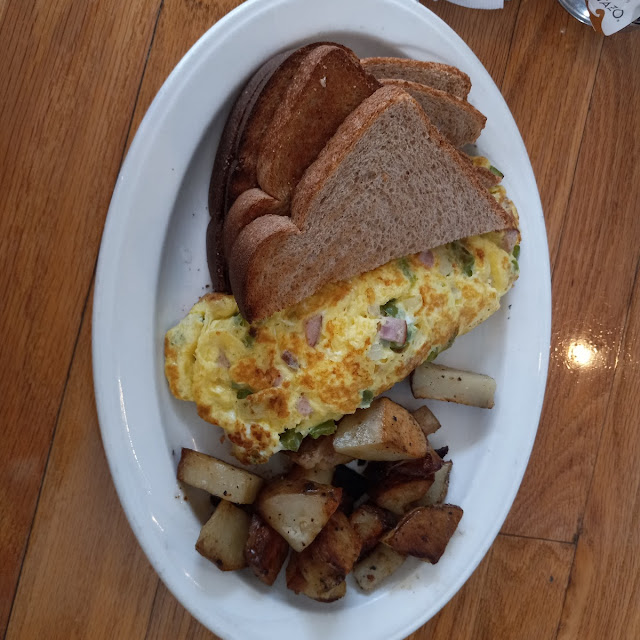 Omelette with Veggies and Meat Toast and Homefries
