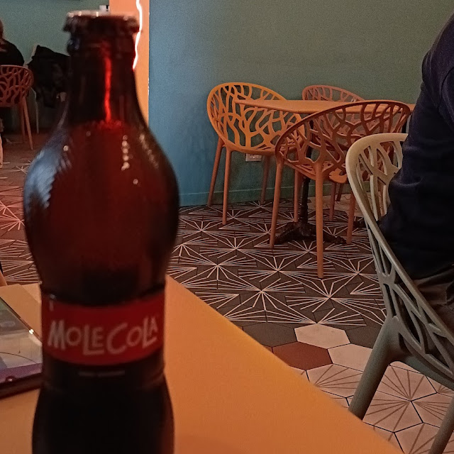 Molecola
