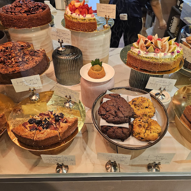 The Range of Cakes