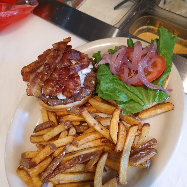 Blue Cheese Bacon Burguer