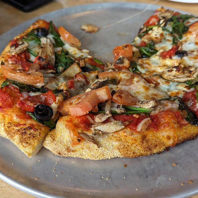 Gravity - pub32's Special Gourmet Pizza