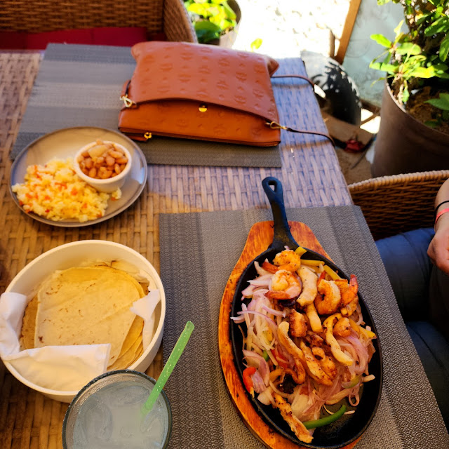 Mixed Protein Fajitas