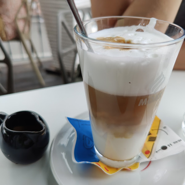 Latte Macchiato