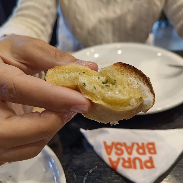Garlic Breadl