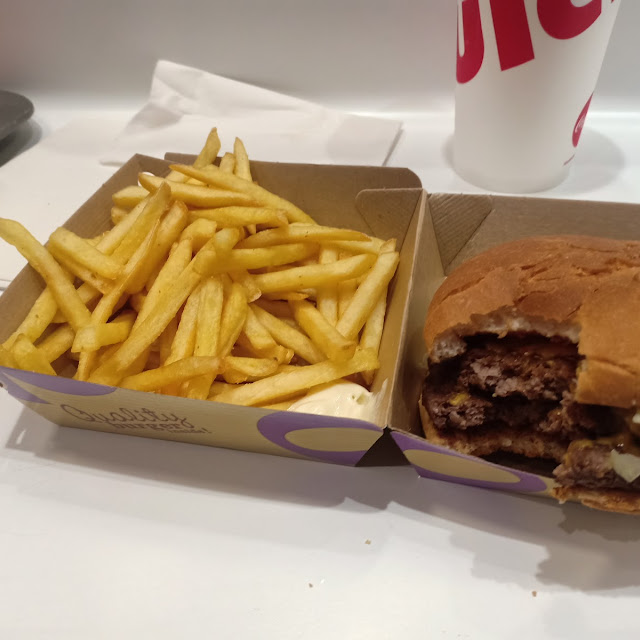 Hamburger Deluxe