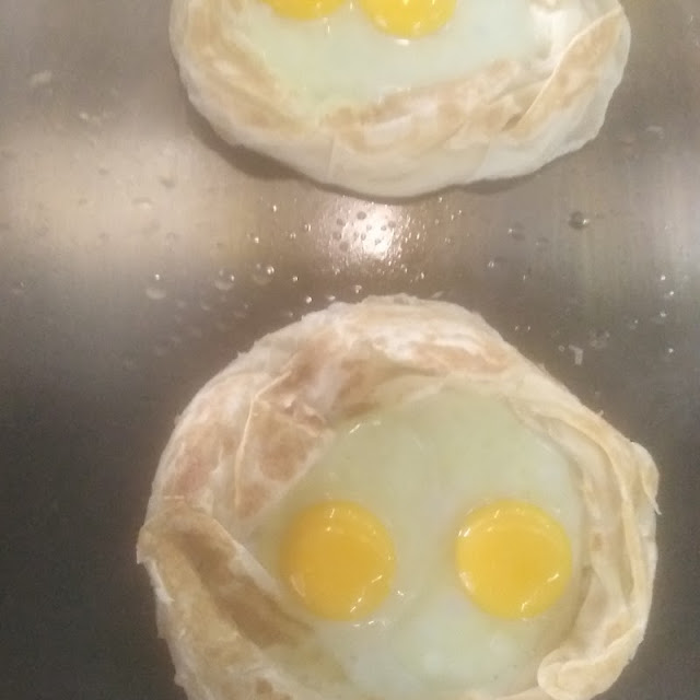 Roti Sarang Burung