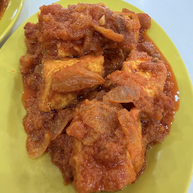Tofu with Spicy Sambal Sauce