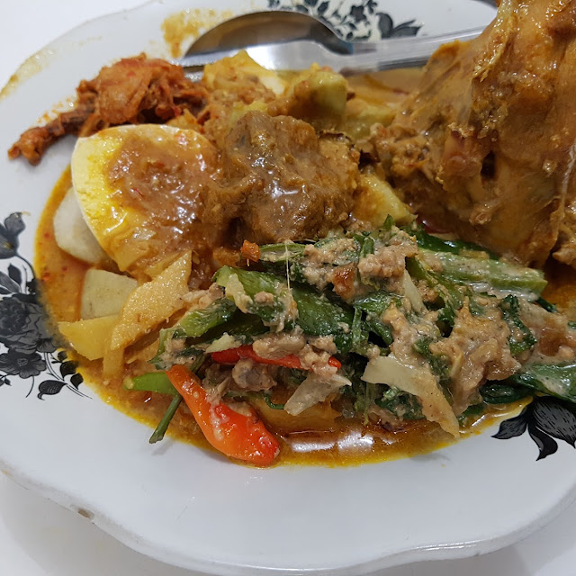 Lontong Cap Gomeh