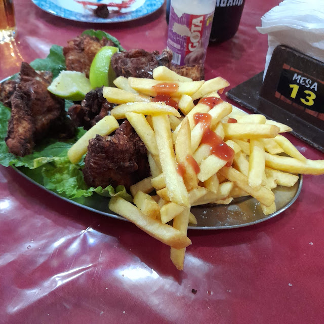 Porção de Frango Com Batata