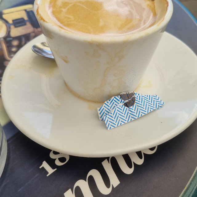 Kava Sa Toplim Mlijekom