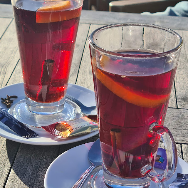 Vin Chaud