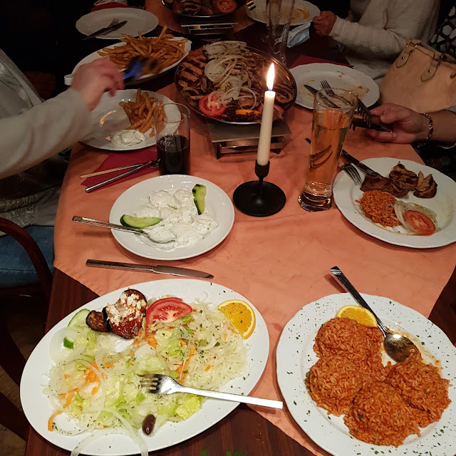 Überraschungsteller