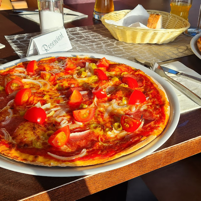 Pizza Capriccio