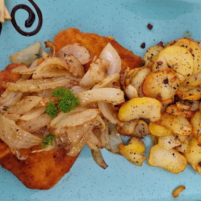 Bierschnitzel Mit Bratkartoffeln
