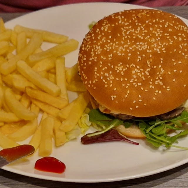 Cheeseburger