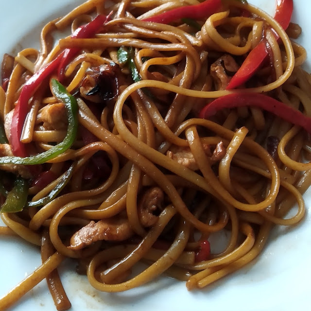 Tallarines Wok