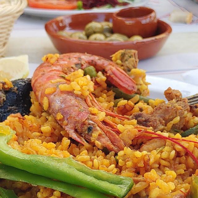 Paella Mixta