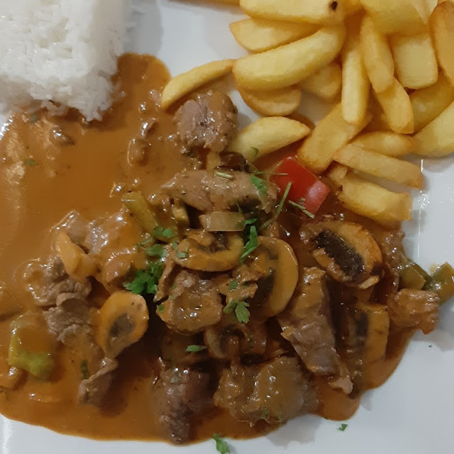 Filet Stroganoff