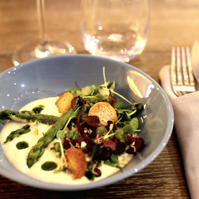 Filet de Veau Légèrement Fumé - Stracciatella de Mozzarella Burrata