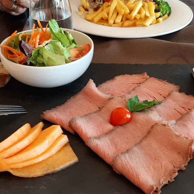 Rosbeef Frites Et Salade