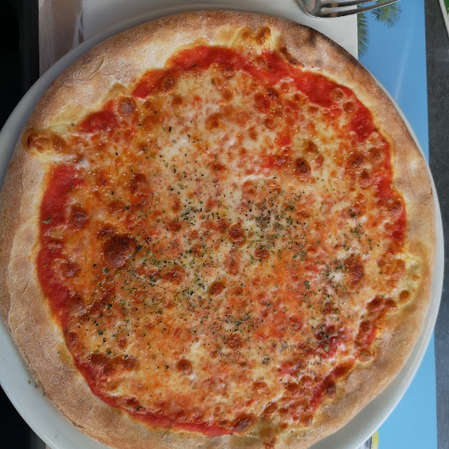 Pizza Margherita