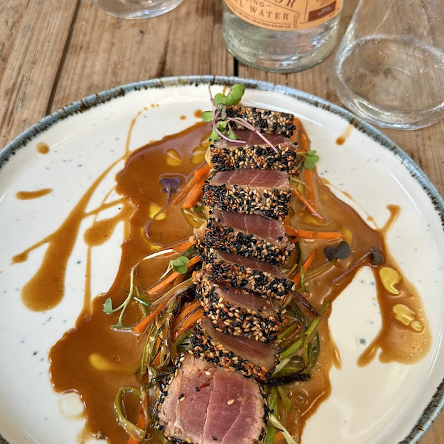 Thunfisch Tataki Mit Wokgemüse
