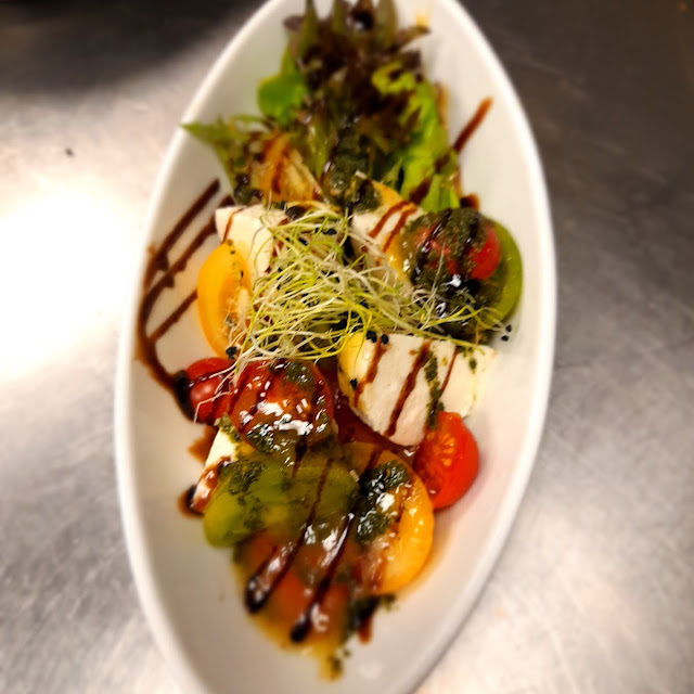 Tomate Mozzarella Caprese
