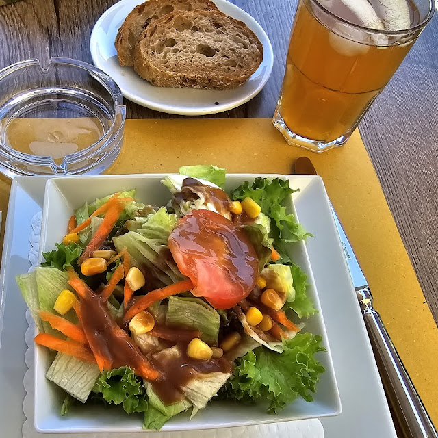 Menue Salat