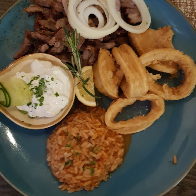 Gyros Calamari Und Chips