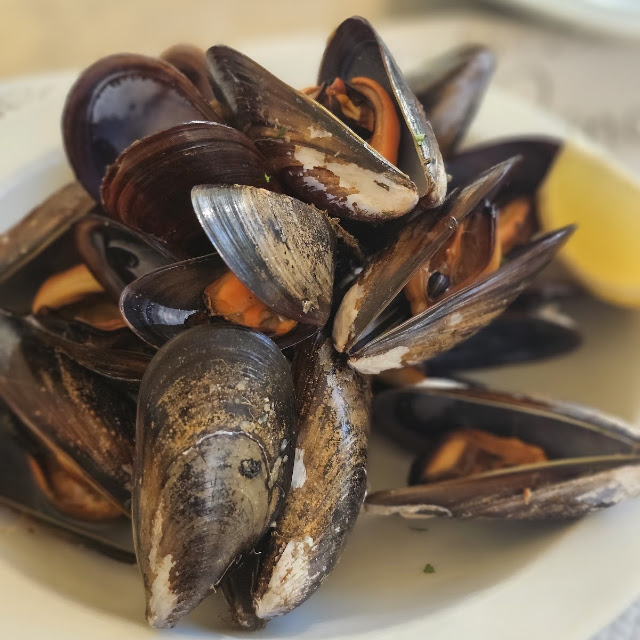 Mejillones Al Vapor