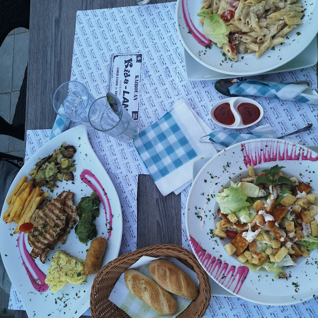 Pommes Frites Spezial