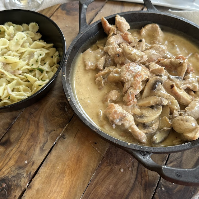 Escalope de Dinde Aux Sauces Champignons