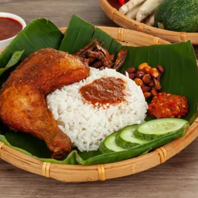Nasi Lemak Ayam