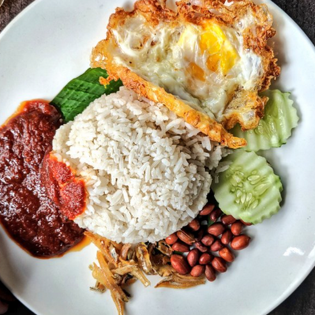 Nasi Lemak Telur Mata