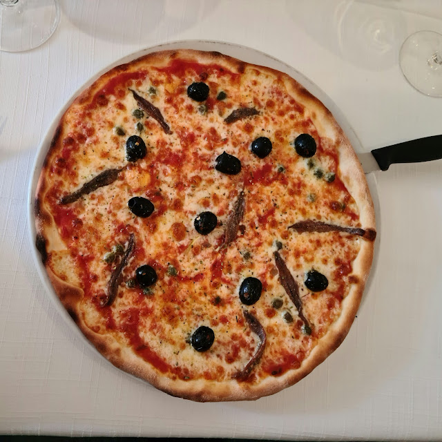 Pizza Napoli