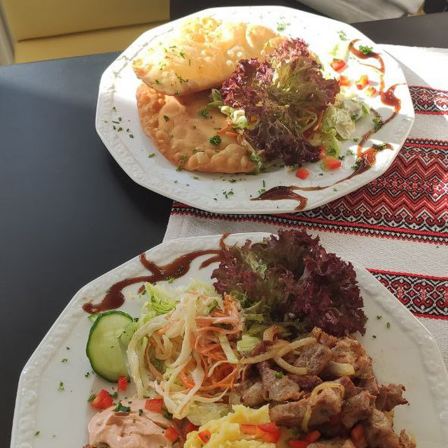 Tschebureki Und Mjaso PO Kiewskij