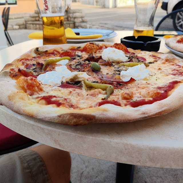 Pizza Slavonska