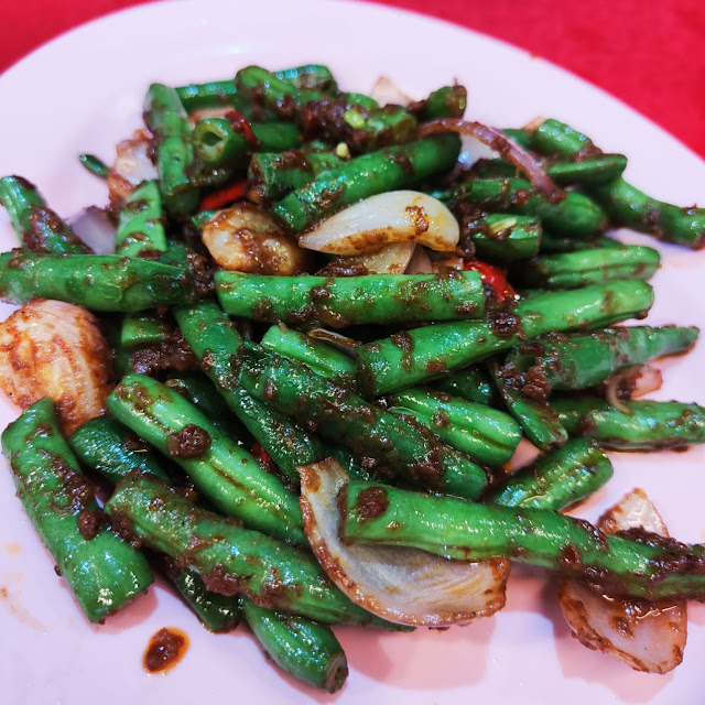 Fried SEI Tai Thin Wong
