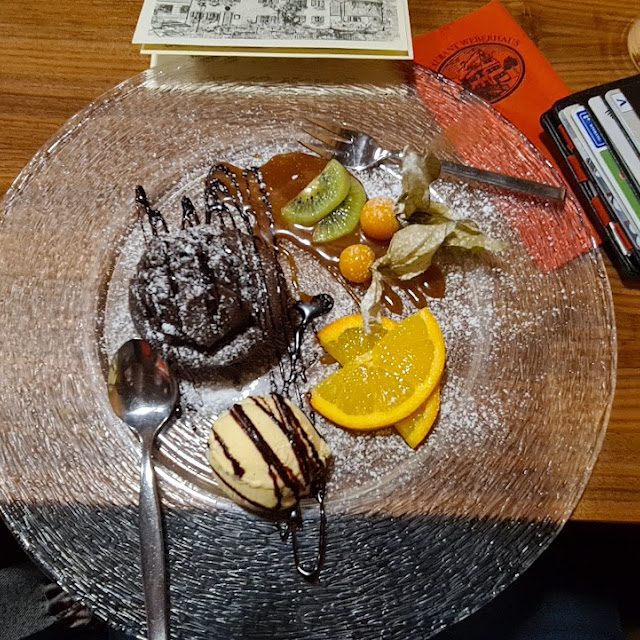 Mousse Au Chocolat