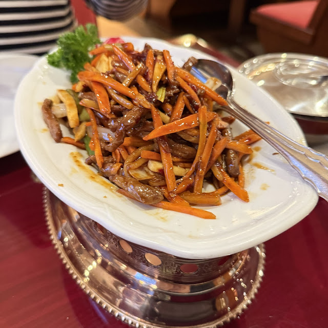 Hühnerfleisch Nach Szechuan Art