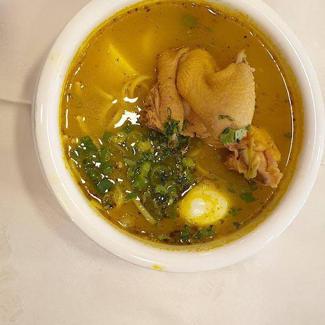 Caldo de Gallina