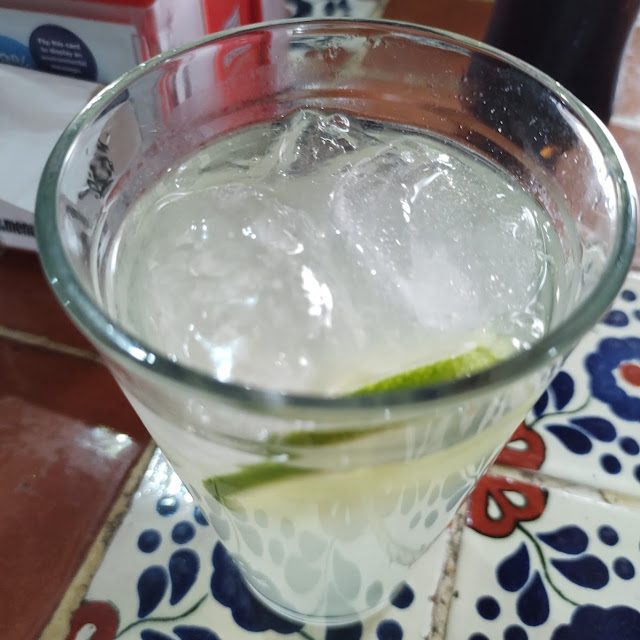 Agua de Limón